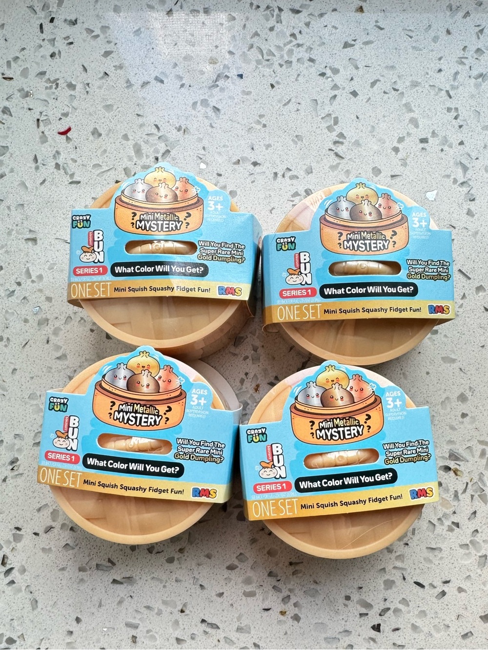 4x Mini Gold series Mystery Dumpling  -Crazy Fun Squishy Bun Viral